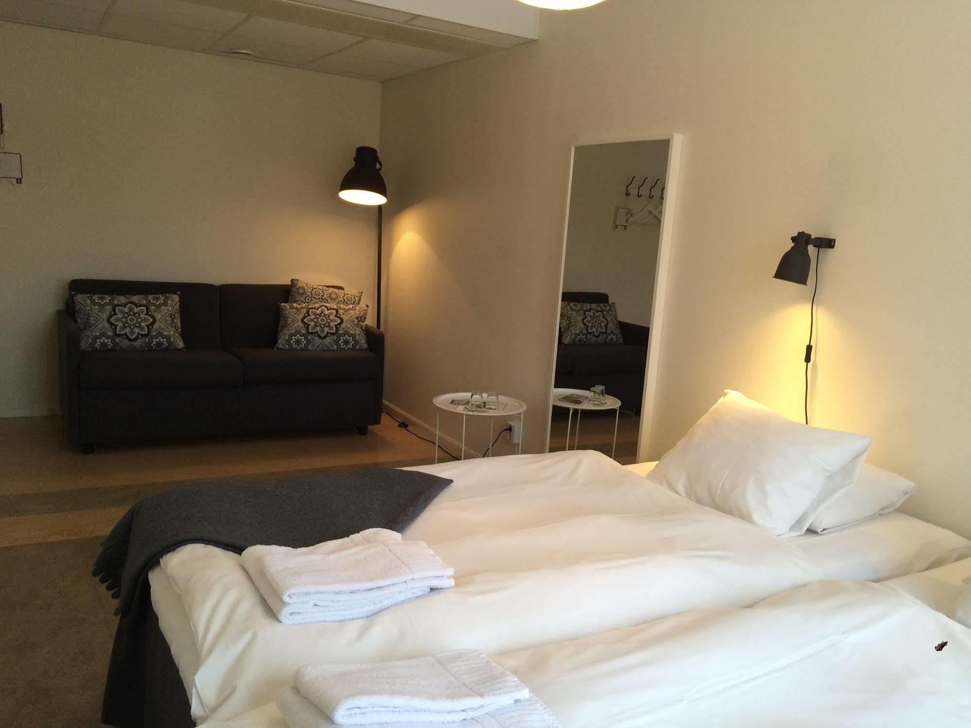 Le Mat B&B Åkersberga Buitenkant foto